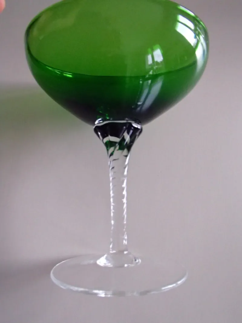 Pamono Mid-Century Murano Glass Colored Glasses, Set of 6> Glassware