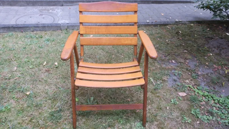 New Pamono Mid-Century Patinated Wood Folding Garden or Patio Elbow Chair, 1960s