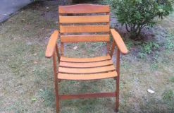 New Pamono Mid-Century Patinated Wood Folding Garden or Patio Elbow Chair, 1960s