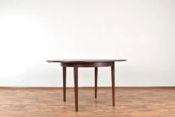 Pamono Mid-Century Polish Oak Extendable Dining Table, 1960s> Dining Tables & Sets