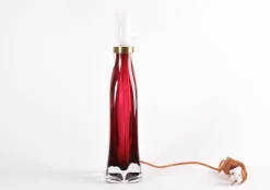 Pamono Mid-Century Red Crystal Glass Table Lamp by Carl Fagerlund for Orrefors, Sweden, 1960s><noscript><img width=