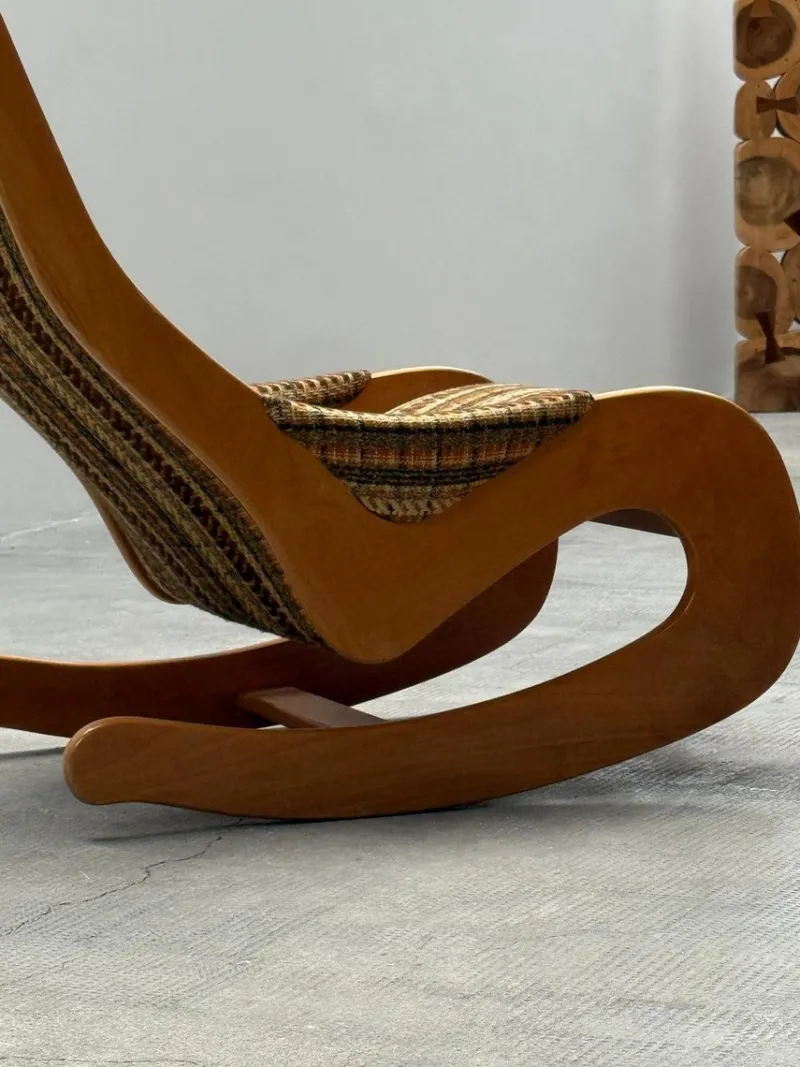 Pamono Mid-Century Rocking Chair in Beech and Bouclé from Casala, Germany, 1960s> Rocking Chairs