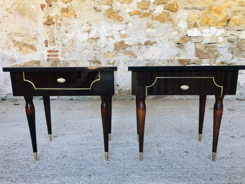 Pamono Mid-Century Rosewood Nightstands, 1960s, Set of 2> Nightstands
