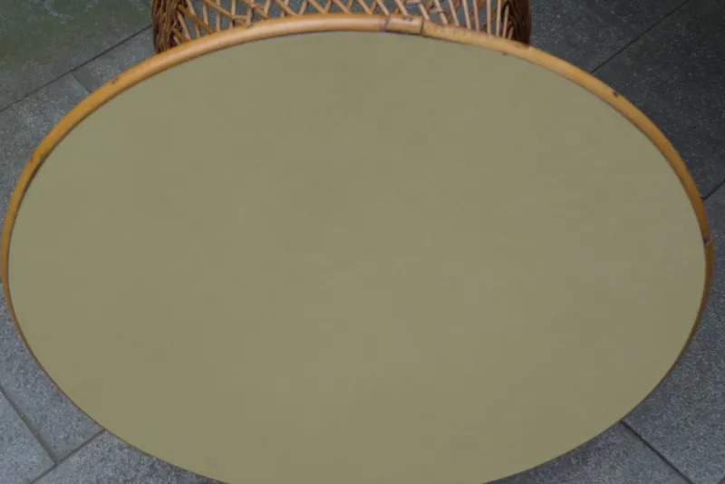 Pamono Mid-Century Round Bamboo and Wicker Garden Table with Yellow Top> Garden Tables