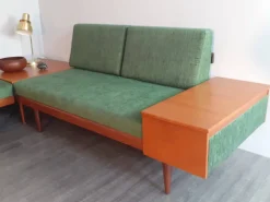 Best Pamono Mid-Century Scandinavian Daybeds and Corner Table by Ingmar Relling for Ekornes, 1960s, Set of 3