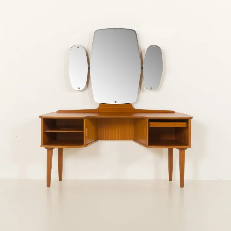 Pamono Mid-Century Scandinavian Dressing Table with Adjustable Mirrors and Tambour Doors, Norway, 1970s> Dressing Tables