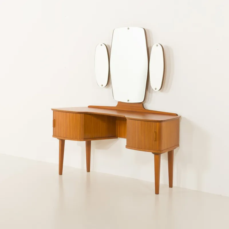 Pamono Mid-Century Scandinavian Dressing Table with Adjustable Mirrors and Tambour Doors, Norway, 1970s> Dressing Tables