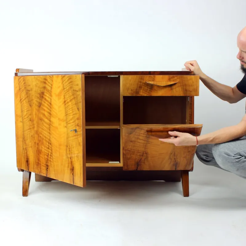 Sale Pamono Mid-Century Sideboard in Walnut Veneer from Tatra, Former Czechoslovakia, 1960s