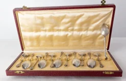 Pamono Mid-Century Silver Metal Coffee Spoons Tree-Leaf-Shaped, France, 1960s><noscript><img width=