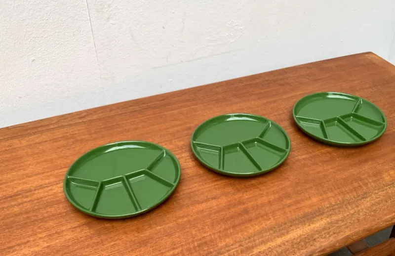 Pamono Mid-Century Space Age Green Ceramic Plates or Bowls from Gerz Keramik, West Germany, 1960s, Set of 3> Serving Dishes
