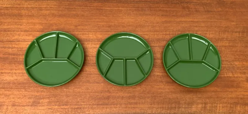 Pamono Mid-Century Space Age Green Ceramic Plates or Bowls from Gerz Keramik, West Germany, 1960s, Set of 3> Serving Dishes