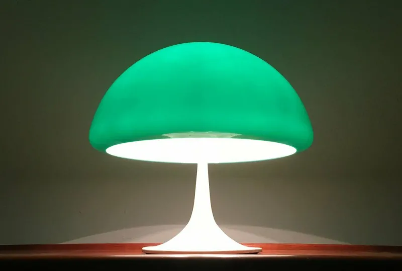 Online Pamono Mid-Century Space Age Italian Green Early Model Toledo Table Lamp by Luigi Massoni for Harvey Guzzini, 1960s