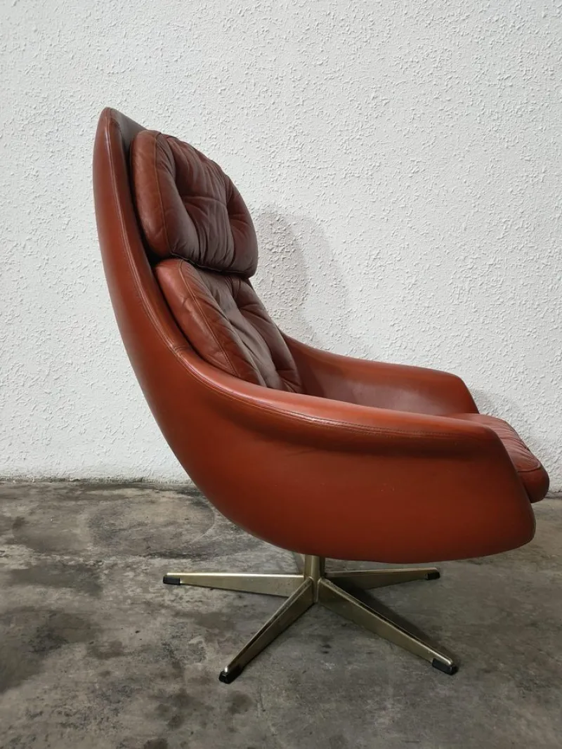 Online Pamono Mid-Century Swivel Chair from Bramin