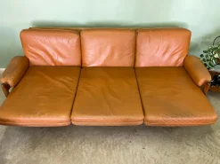 Pamono Mid-Century Teak and Leather Living Room Set, 1960s, Set of 4><noscript><img width=