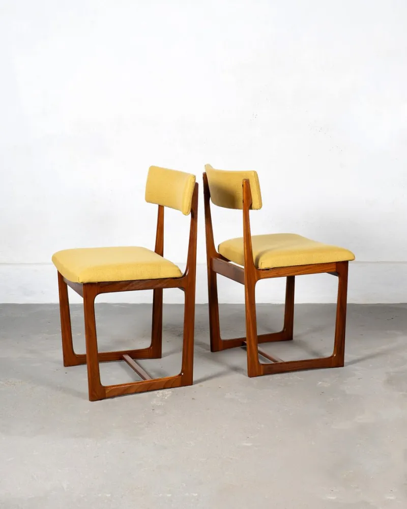 Pamono Mid-Century Teak Chairs attributed to A. Younger, 1970s, Set of 2> Side Chairs & Dining Chairs