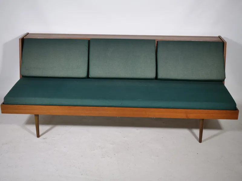 Pamono Mid-Century Teak Daybed, 1960s> Daybeds & Chaises Lounges