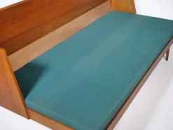 Pamono Mid-Century Teak Daybed, 1960s><noscript><img width=