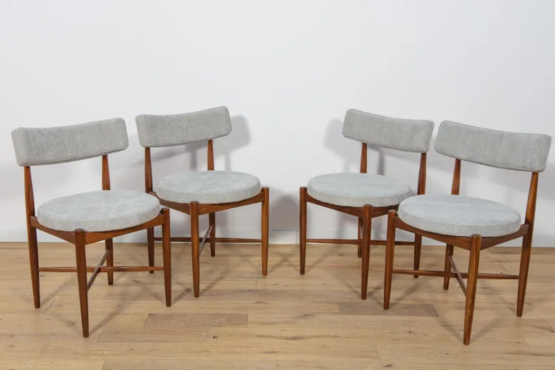 Pamono Mid-Century Teak Dining Chairs by Ib Kofod Larsen for G-Plan, 1960s, Set of 4> Side Chairs & Dining Chairs