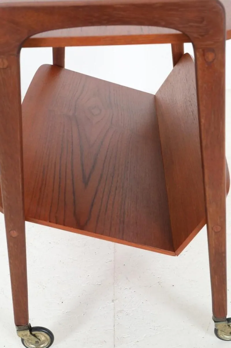Pamono Mid-Century Teak Serving Trolley with Magazine Rack from Opal Möbel, 1960s> Serving Bar Carts & Trolleys