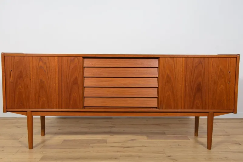 Pamono Mid-Century Teak Sideboard by Nils Jonsson for Hugo Troeds, Sweden, 1960s> Sideboards & Buffets