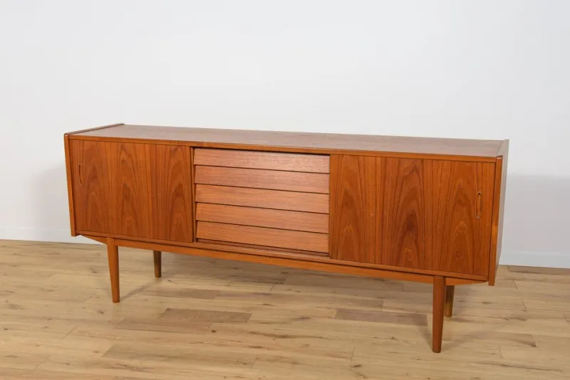 Pamono Mid-Century Teak Sideboard by Nils Jonsson for Hugo Troeds, Sweden, 1960s> Sideboards & Buffets