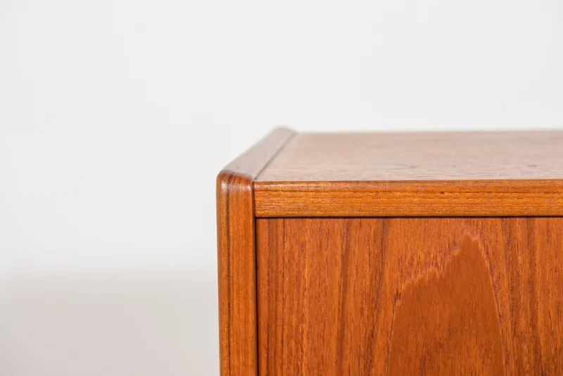 Pamono Mid-Century Teak Sideboard by Nils Jonsson for Hugo Troeds, Sweden, 1960s> Sideboards & Buffets