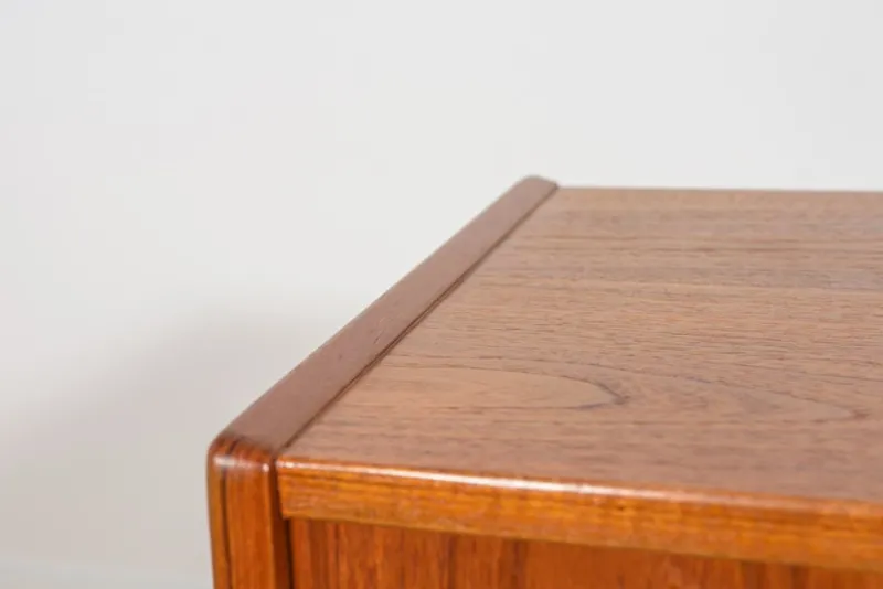 Pamono Mid-Century Teak Sideboard by Nils Jonsson for Hugo Troeds, Sweden, 1960s> Sideboards & Buffets