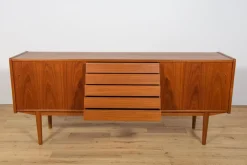 Pamono Mid-Century Teak Sideboard by Nils Jonsson for Hugo Troeds, Sweden, 1960s><noscript><img width=