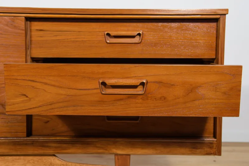 Pamono Mid-Century Teak Sideboard, United Kingdom, 1960s> Sideboards & Buffets