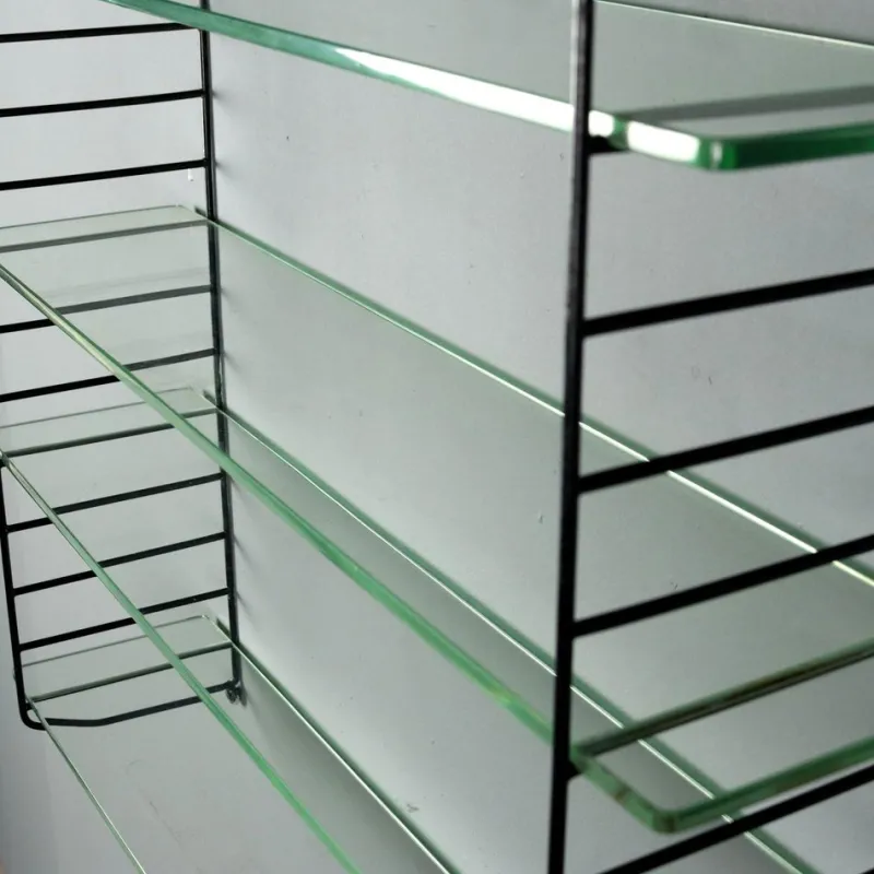 Pamono Mid-Century Wall-Mounted Bookcase, 1960s> Shelves & Wall Units