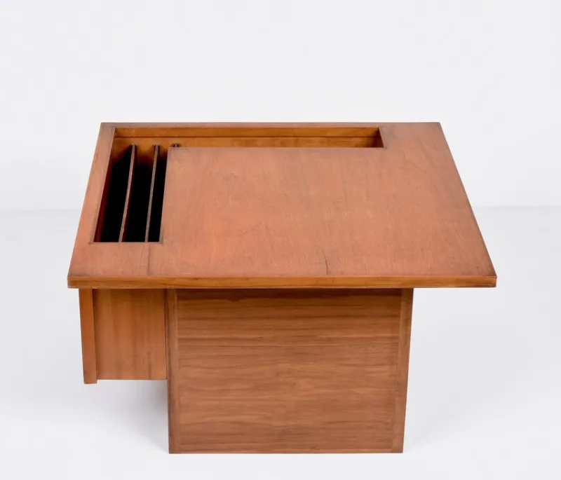 Pamono Mid-Century Walnut Magazine Rack Coffee Table by John Keal for Brown Saltman, 1960s> Magazine Racks