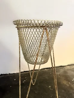 Clearance Pamono Mid-Century White Wire Planter from the Festival of Britain, 1951, Set of 2