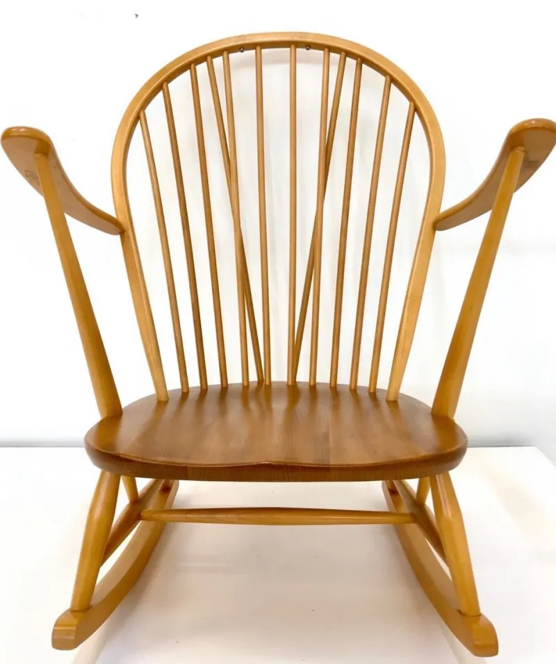 Pamono Mid-Century Windsor Grandfather Rocking Chair in Wood attributed to Lucian Ercolani for Ercol, England, 1960s> Rocking Chairs