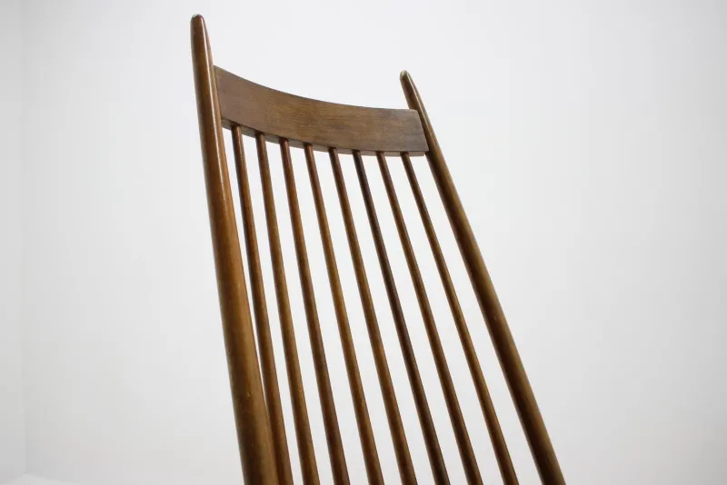 Pamono Mid-Century Wooden Scandinavian Style Rocking Chair, 1960s> Rocking Chairs