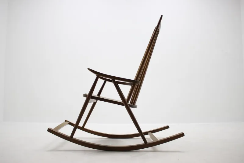 Pamono Mid-Century Wooden Scandinavian Style Rocking Chair, 1960s> Rocking Chairs