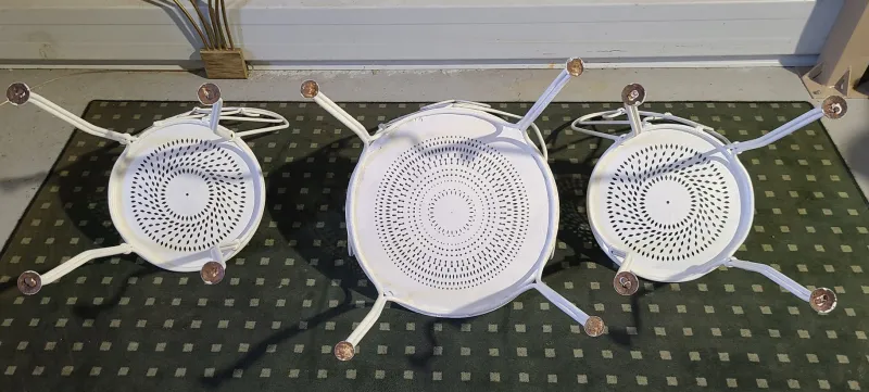 Pamono Mid-Century Wrought Iron Garden Table and Chairs, 1950s, Set of 4> Garden Seating