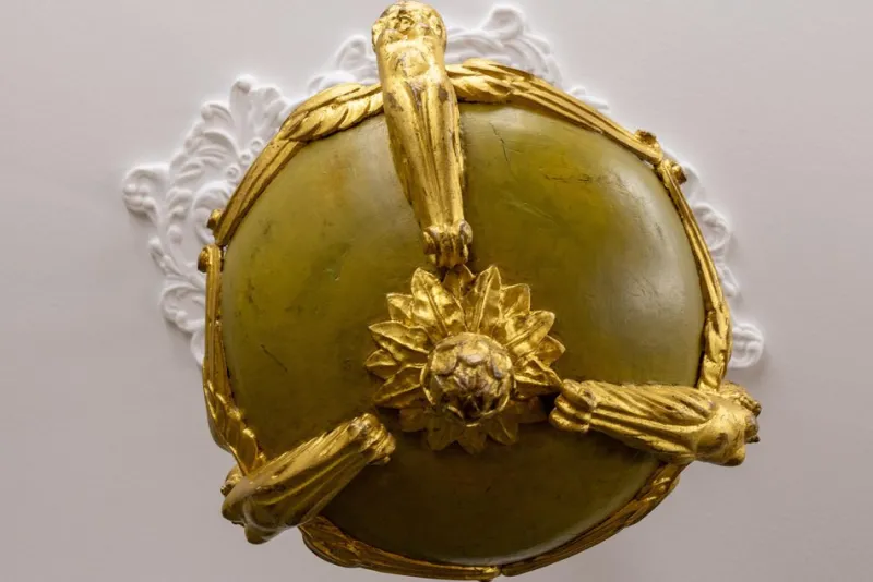 Pamono Mid-19th Century French Empire Giltwood Three-Light Chandelier> Ceiling Lights