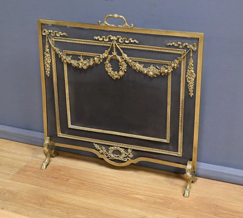 Hot Pamono Mid-19th Century Louis XVI Napoleon III Bronze Fireplace Screen