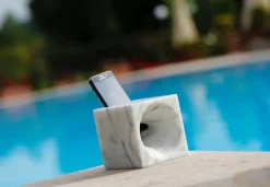New Pamono Miki Smartphone Sound Amplifier by Stefano Pasotti for StoneLab Design