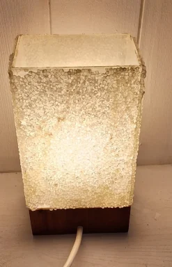 Pamono Minimalist Table Lamp with Teak Base and White Plastic Shade, 1970s> Table Lamps