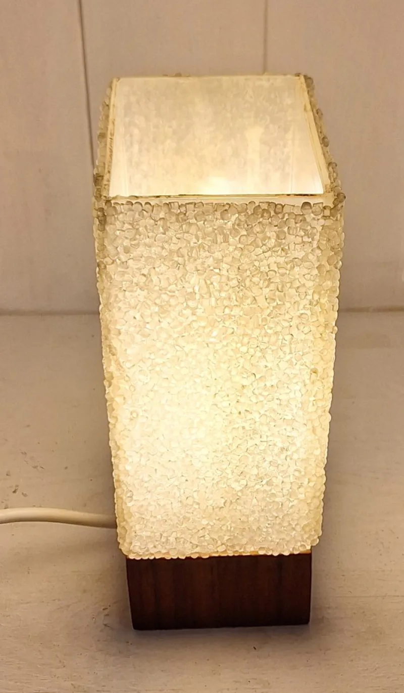 Pamono Minimalist Table Lamp with Teak Base and White Plastic Shade, 1970s> Table Lamps