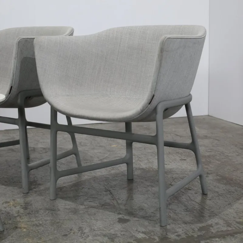 Pamono Minuscule Table and Chairs from Fritz Hansen, Set of 3> Living Room Sets