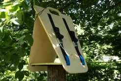 Clearance Pamono Mökki Triangular Bird Feeder by Andrea Pregl