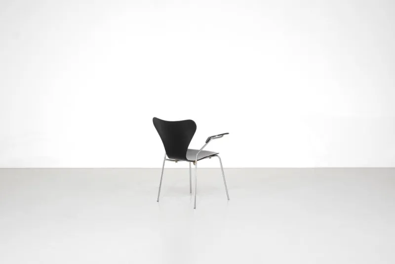 Clearance Pamono Model 3207 Chair by Arne Jacobsen for Fritz Hansen, Denmark, 1973