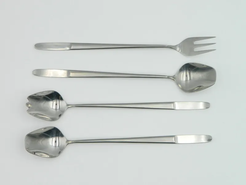 Pamono Model 2070 Cutlery for Six People in Stainless Steel by Helmut Alder for Amboss Austria, 1950s, Set of 28> Cutlery & Serving Utensils