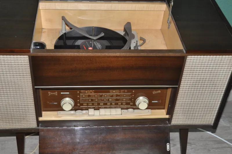 Pamono Model 52116 Hi-Fi Cabinet from Graets, 1960s> Electronics