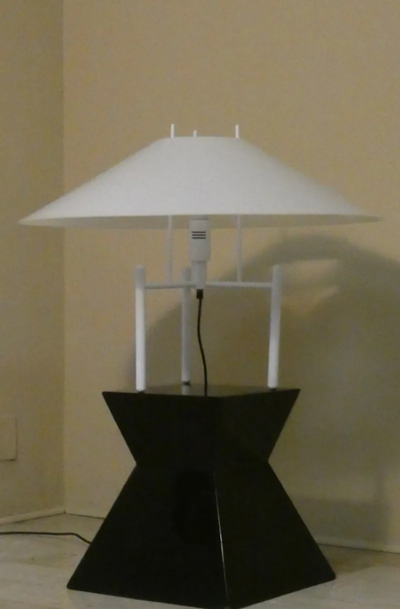 Pamono Model 694 Pagoda Lamp by Elio Martinelli for Martinelli Luce, Italy, 1980s> Table Lamps