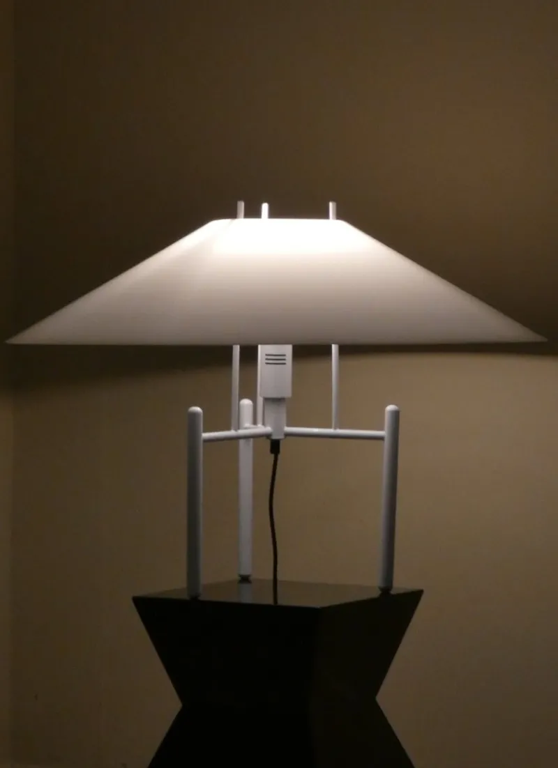 Pamono Model 694 Pagoda Lamp by Elio Martinelli for Martinelli Luce, Italy, 1980s> Table Lamps