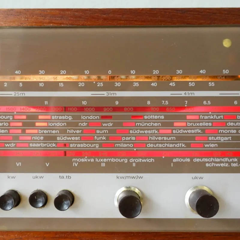 Pamono Model 135 Radio in Teak from Wega, 1960s> Electronics