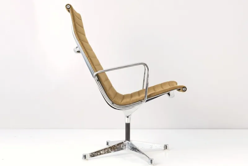 Pamono Model 682 Swivel Armchair by Charles & Ray Eames for Herman Miller, 1958> Office Chairs